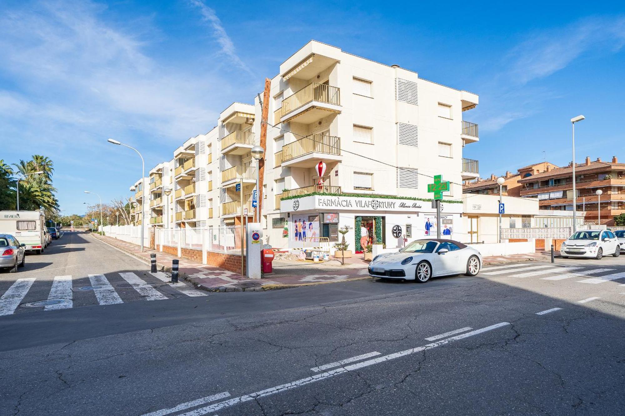 Hauzify I Apartaments Reddis Cambrils Dış mekan fotoğraf